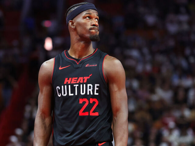 Jimmy Butler hylkäsi Miami Heatin sopimuksen jatkotarjouksen